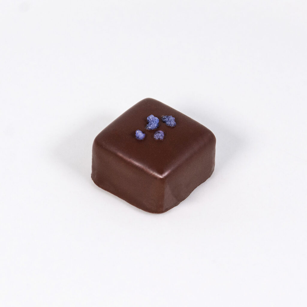 Bombón relleno de Infusión de Té Earl Grey y Flores Azules